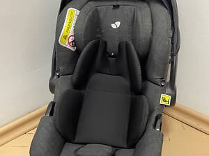 Дитяче автокрісло Joie Allison в хорошому стані