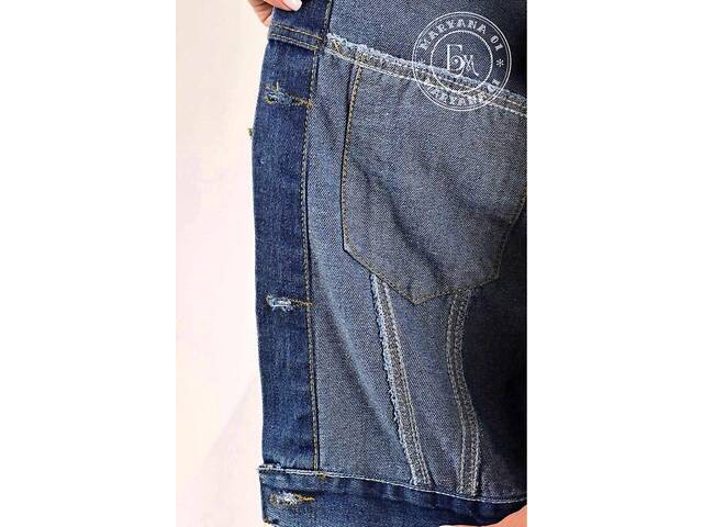 Джинсова куртка з капюшоном \ синя - Фото 9