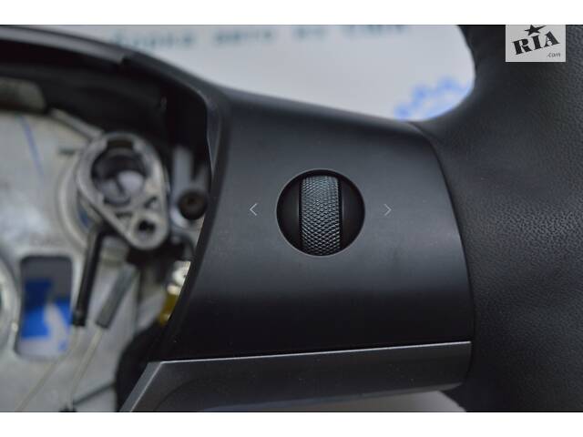 Джойстик управления на руле правый Tesla Model 3 21- черный мат, кнопка алюминь 1583976-00-A