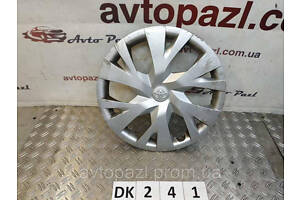 DK0241 426020D410 колпак колеса R15 (потертості) Toyota Yaris 16-0