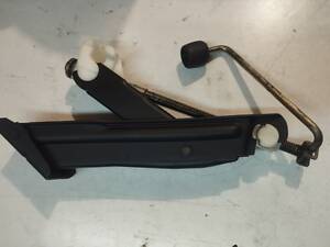 Домкрат для Audi A4 B5 8A0011031E