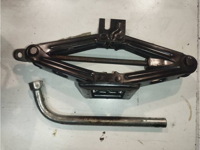 Домкрат для Fiat Punto Barchetta Lancia Y 2004 - Фото 2