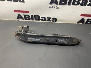 Домкрат для Opel Astra F, Vectra A 90473040