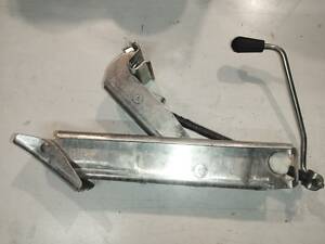 Домкрат для Skoda Fabia 6Q0011031D