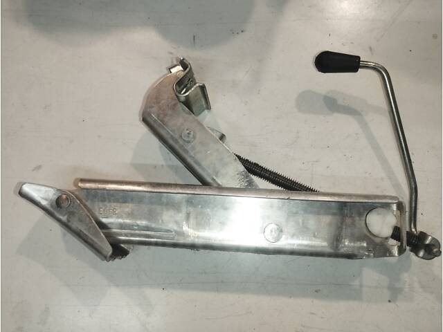 Домкрат для Volkswagen Polo 6Q0011031D - Фото 1