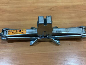 Домкрат NISSAN X-TRAIL (2007-2010)