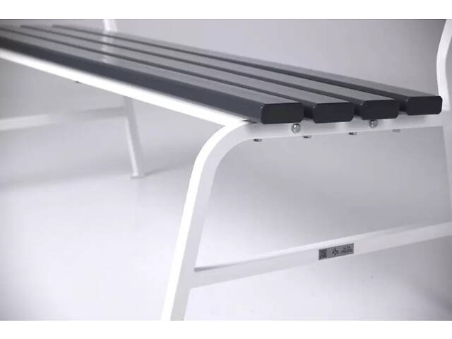 Доставка. Садовая лавка Classic LUX зі спинкою из ПВХ на металлическом каркасе. Графитово-белый - Фото 5