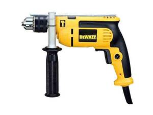 Дрель сетевая ударная DeWALT DWD024