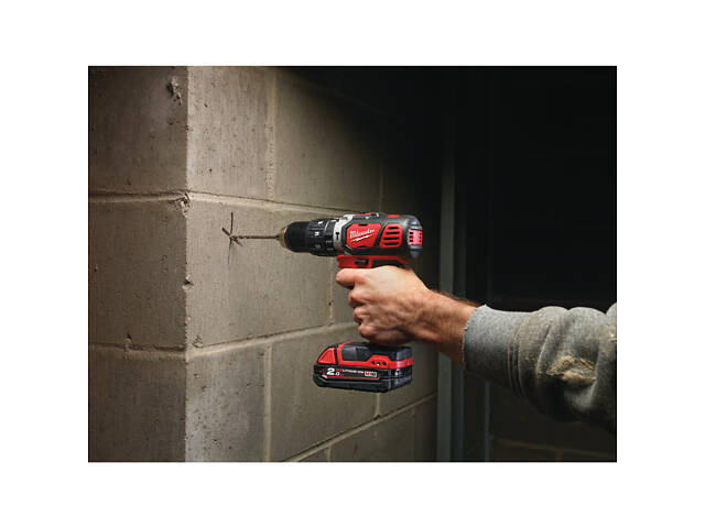 Дрель-шуруповерт с ударом аккумуляторная MILWAUKEE, M18 BPD-202X - Фото 3