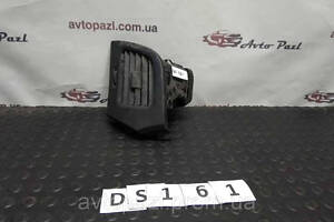 DS0161 687603na0a дефлектор приточного воздуха R Nissan Leaf 13-16 38-01-03