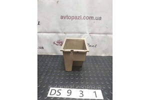 DS0931 b115305671 елемент салона Chery Eastar B11 08- 38-02-03