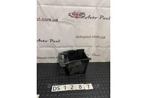 DS1287 96911JN00A Ящик підлокітника Nissan Teana 08-14 38-03-03