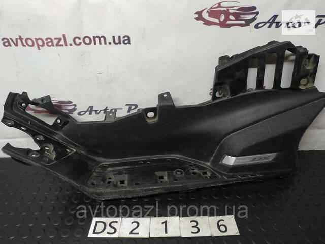 DS2136 BC32748100 Подножка для ног Yamaha tmax 530 DX 17-0