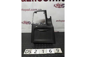 DS2169 1253040 Накладка куліси МКПП з карманчиком Honda Civic 06- 4D 38-04-03