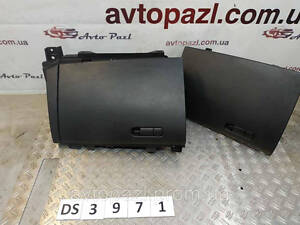 DS3971 KD4564161 бардачок Mazda CX5 11-17 0