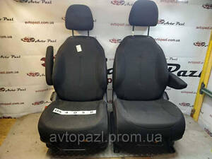 DS4056 сиденье перед Peugeot/Citroen C4 Picasso 08-13 0