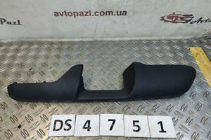 DS4751 4M51A24048ACW накладка ручки дверей перед R Ford Focus 08-11 0