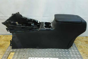 DS5068 TK4864460C02 консоль центральная с подлокотником Mazda CX-9 16-0