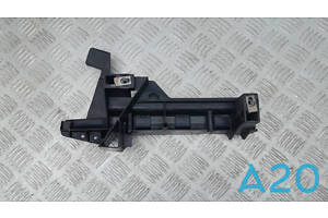 DS7Z5421979A - Б/У Кронштейн замка двери на FORD FUSION 2.5