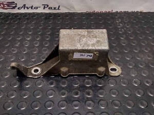 DV0141 30636732 Демпфер двигуна Volvo XC90 02-15
