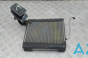 DV6Z19850B - Б/У Радиатор испарителя кондиционера на FORD FOCUS 2.0