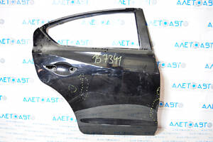 Дверь голая задняя правая Acura ILX 13-15 дорест черная, вмятина у нижней петли