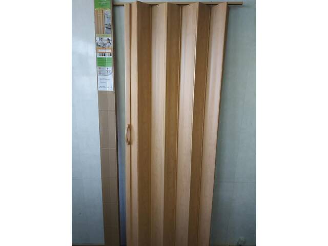 Двері-ширма-гармошка Сосна Медова 820х2030х0,6 мм №10 міжкімнатні пластикова глуха - Фото 1