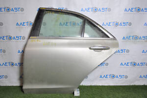 Дверь в сборе задняя левая Cadillac ATS 13-18 серебро, царапины