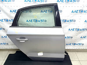 Двері в зборі задня права Audi A3 8V 15-18 4d, 5d, keyless, срібло LZ7G, прим'ятість