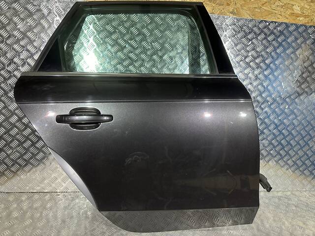 Дверь задняя правая дверь голая Audi A4 B8 2009 - 2015 (задняя правая дверь голая бу) черная и серая - Фото 6