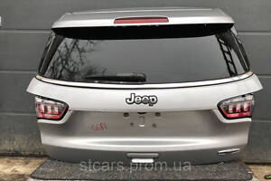 Двері багажника ляда Jeep Compass 17- срібло 68242348AA