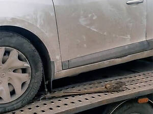 Передняя левая дверь 801015772R Renault Megane 2014 хэтчбек оригинал б/у.