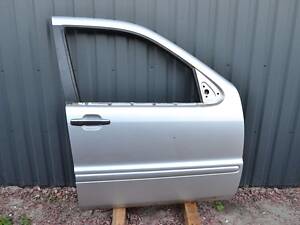 Дверь передняя правая w163 ml (разные цвета) A1637201605 MERCEDES ML-class (W163)