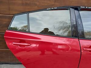 Двері задні для Toyota Prius 2015-2023
