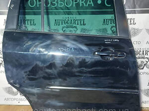 Дверь задняя правая Mazda 5 200-2010 D1128