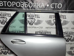 Задняя правая дверь Mercedes-Benz W203 c class 2000-2007 s711