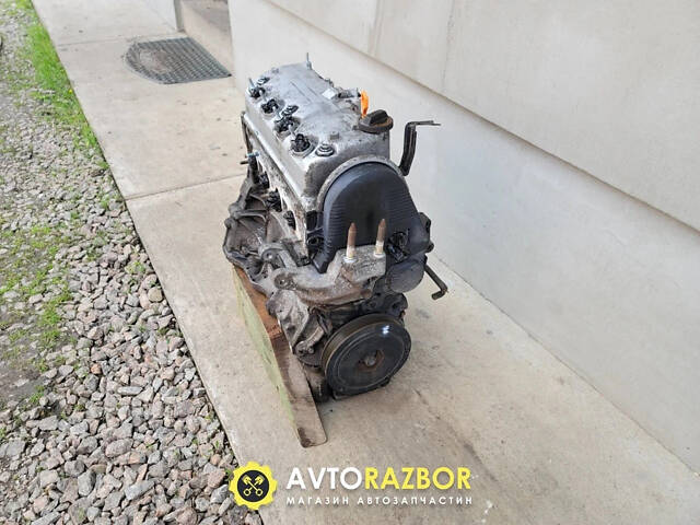 Двигатель голый D16V1 бензин 1.6 16v на Honda Civic 7 VII 1999-2006 год - Фото 3