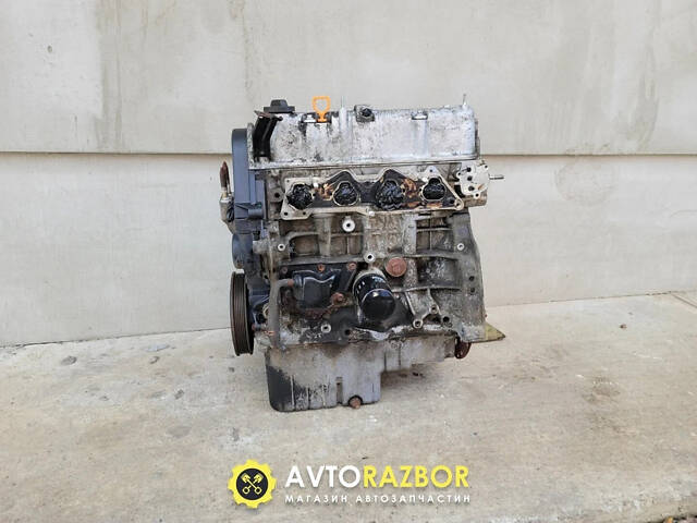 Двигатель голый D16V1 бензин 1.6 16v на Honda Civic 7 VII 1999-2006 год - Фото 4