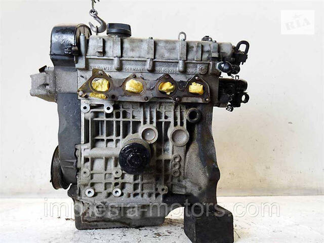 Двигатель Volkswagen Golf IV 1.4 B 75KM 97-03 AHW