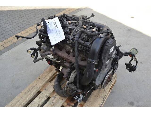 Двигун волво V70 III 2.4 D5 пдв-23%
