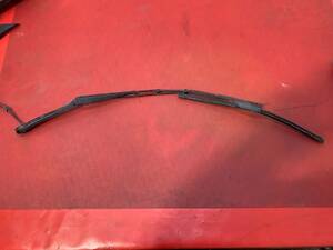 Дворник лобового стекла Model 3 107672900D