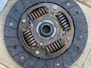 Диск щеплення на фольксваген 1.8