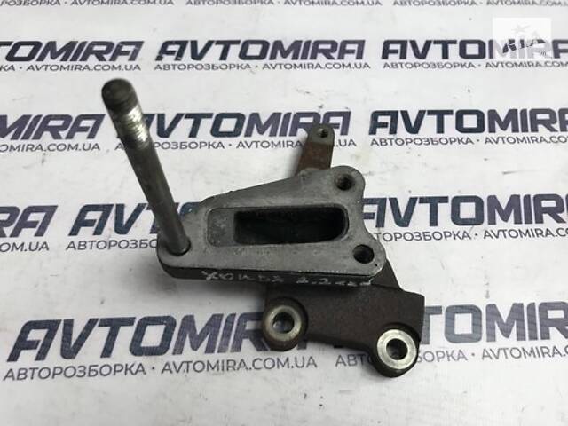 Кронштейн клапана EGR Honda CR-V III 2.2CTDi 2006-2012 18711RMAE00