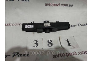 EL0381 03758065 кнопка аварийной сигнализации General Motors Opel Zafira B 29_01_02