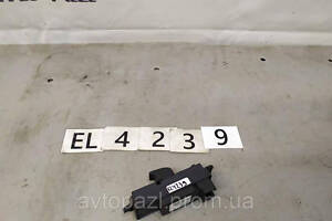 EL4239 BS3E66380 Кнопка стеклоподъемника Mazda 3 BK 03- 29_02_02