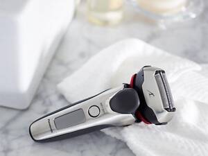 Электробритва Panasonic ES-LT4N-S820