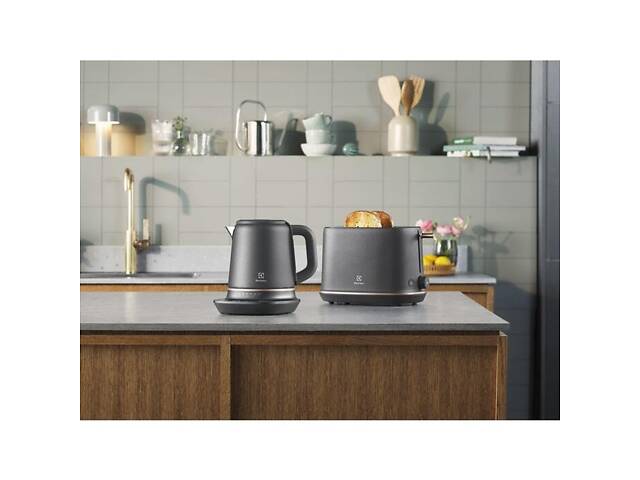 Електрочайник Electrolux, 1,7л, Strix, метал, мат, підтримка темп, чорний (E7K1-6BP) - Фото 7