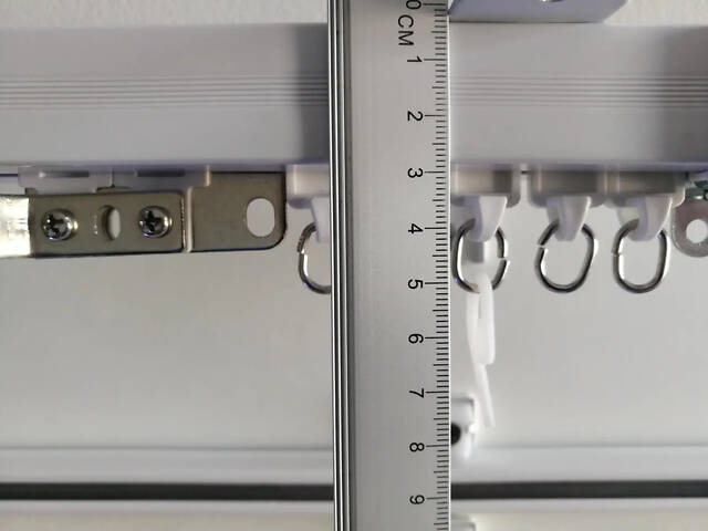 Електрокарниз з відкриттям штор з центру у дві сторони Livolo білий (VL-SHQ011S2) - Фото 5