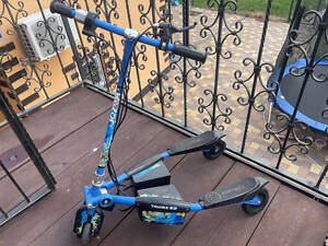 Електросамокат 36v (дрифт-трайк)