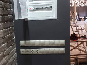 Єлектрика монтаж люстри розетки